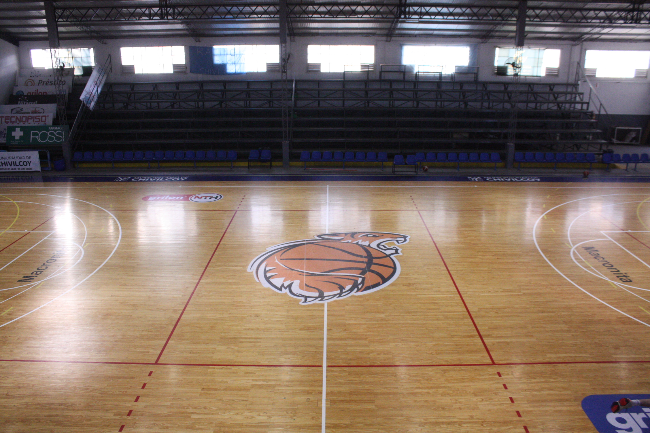 Estadio Sur - Campo de Juego